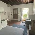 La Bracceschina 아파트 *